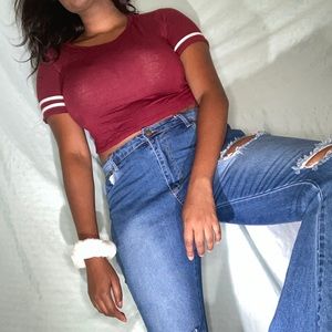 Crimson crop top🥵